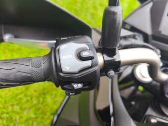 Suzuki DL 650 V-Strom (2020) TOP, 13t.km, po servisu, výbava - 17