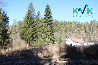 Rodinný dům, prostorná garáž, údolí obce Rotava - Šindelová - 17