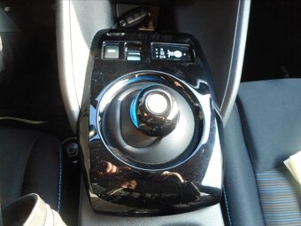 Nissan LEAF,N-Connecta 62KWh - 17