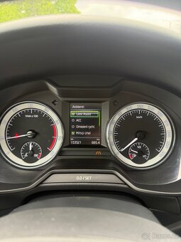 Škoda Octavia III TSi DSG Style FullLED NAVI SENZORY - 17