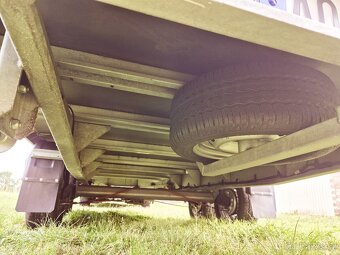 Nákladní přívěs skříň 2500kg - 17