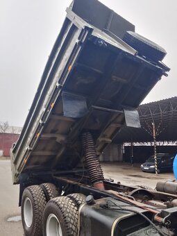 Tatra 815 T2 sklápěč - 17