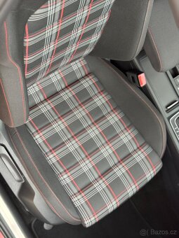 VW Golf 7 GTI Performance / 150.000Km /DCC/Dynaudio/Panorama - 17