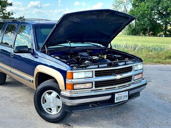 1999 Chevrolet Suburban 1500 LT | 5.7L V8 | 4x4 - 17