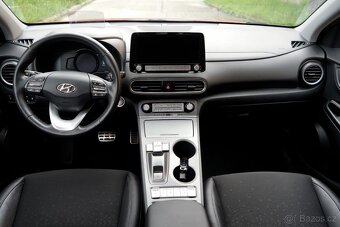 Hyundai Kona Electric 64 kWh Premium 150 kW (03/2021) - 17