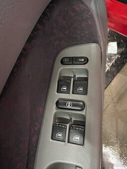 Škoda Octavia 1,6 Benzín, Nová STK, Eko zaplaceno - 17