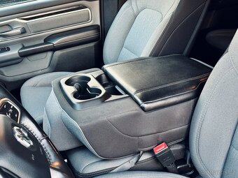 Dodge RAM 1500 5,7 HEMI Bighorn LPG 6 mist - 17