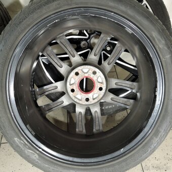 ALU disky 8x18 ET35 5x112x66,6 z Audi RS - 17