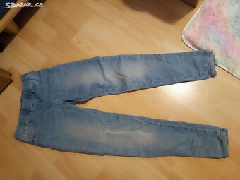 pár kousků pro dívku 146/152 - levně - 17