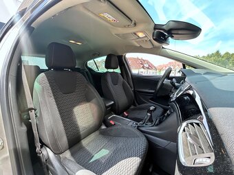 Opel Astra K hatchback, 2017, najeto 125.885 km, šedá - 17