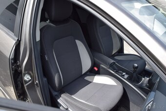 Toyota Avensis 1.8VVTI 108kw TEAM EDITION XEN - 17