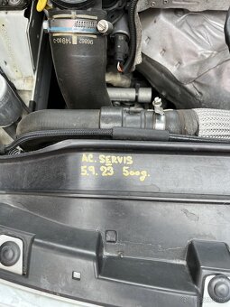 Peugeot RCZ 1.6 200 hp 2010 - 17