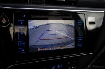 Toyota Corolla sedan 1.6 Ececutive - 17