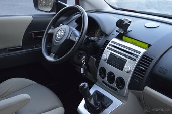 Mazda 5 1.8 BENZIN 85 KW  HEZKÝ STAV - 17