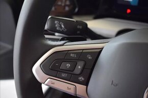 Volkswagen Golf 8 2.0 TDI r. 2023. 15948 km - 17