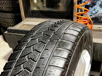 Originál kola VW 5x120 R16, pneu 215/65 R16 98H DOT2618 - 17