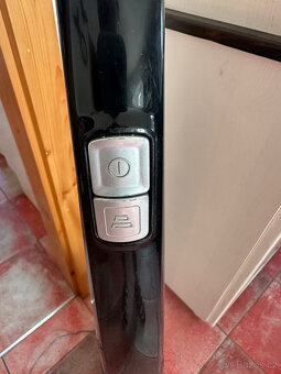 Bezsáčkový vysavač AEG CX7 - 17