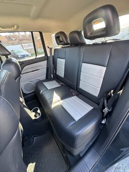 Jeep Compass 2.0 CRDi 4x4 103kW LIMITED - 17