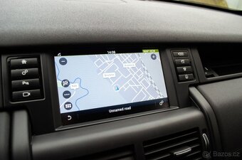 Land Rover Discovery Sport 2.0L TD4 SE AT - 17