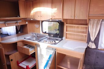 BURSTNER Ventana 500 TS Mover + Air stanovka - 17