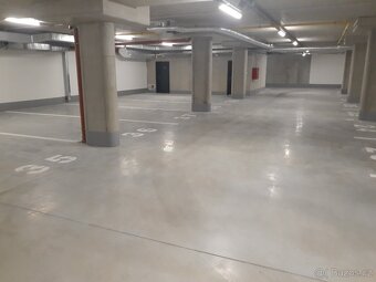 3+kk 98m2, terasa 77m2, skl.kóje 10m2 - 17