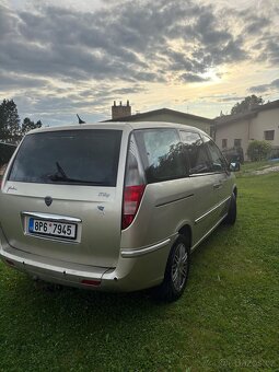 LANCIA PHEDRA 2.2 HDi Bi-turbo 125Kw - 17