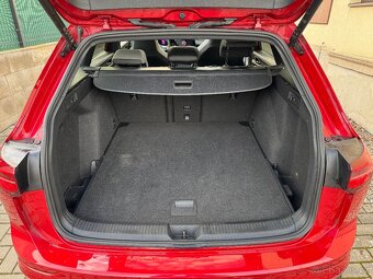 Volkswagen Golf R-Line 1.5 TSI DSG VÝJIMEČNÝ STAV - 17