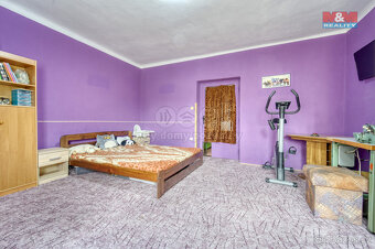 Prodej bytu 4+1, 107 m², Planá, ul. Hřbitovní - 17