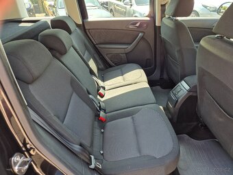 Škoda Yeti 1.2TSi,77KW,6rychl.KLIMA,ALU,PLNÝ SERVIS,R.V.2010 - 17