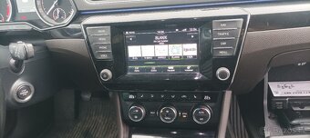Škoda Superb L&K 2.0 tdi 6.manual 140kw - 17