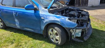 Hyundai i30 2010 - 17