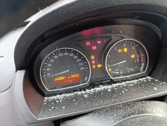 BMW X3 e83 facelift 2.0d 110kw  (díly ) - 17