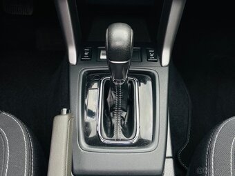 Subaru Forester 2.0 4x4 AUTOMAT LED KAMERA VÝHŘEV SERVISKA - 17