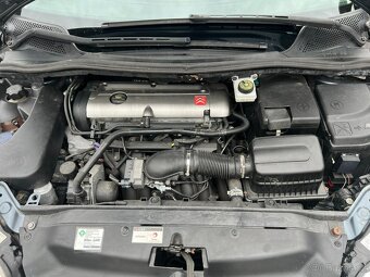 Citroen C4 2.0i Exclusive - 17