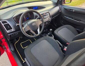 Hyundai i20 1.25 16V 62KW/84PS R.V.08/2012 - 17