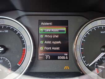 Škoda Superb 3 Combi L&K 2.0 TDI 140 kw, ČR, DSG, DPH, DCC - 17