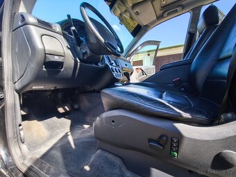 Mercedes Benz ML 270cdi - 17
