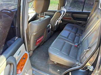 Toyota LandCruiser HDJ100 4,2 - 17