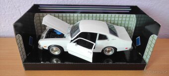 Modely aut 1/24 - Motormax 1 - 17