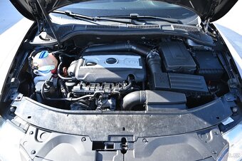 Škoda Superb 2.0TSI 147KW DSG Scout 2012 - 17
