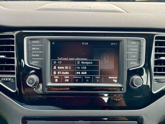 Volkswagen Golf Sportsvan 2,0 TDi DSG EXECUTIVE / 2016 - 17