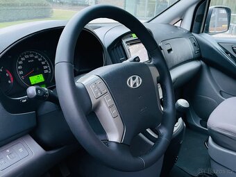 Hyundai H 1 2.5 CRDi  MANUÁL 8MÍST NAVI SENZORY BEZ KOROZE - 17