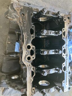 hyundai motory ,převodovky,vstřiky,turba atd - 17