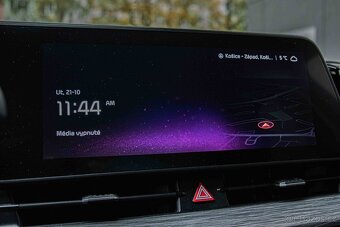 Kia Sportage 1.6 CRDi mHEV Gold A/T - 17