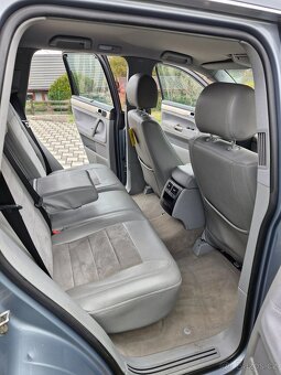 Volkswagen Touareg - 17