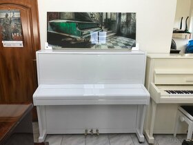 Bílé pianino Petrof 125 se zárukou, doprava zdarma, nový lak - 17
