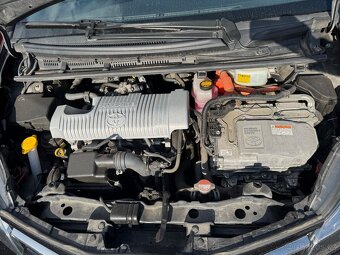 Toyota Yaris 1,5 Hybrid NAVI Kamera 2016 - 17