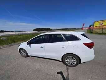 Kia Ceed levně 1,4CrDi 66kW r.v.2015 - 17