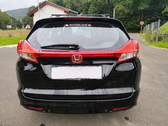 Honda Civic Tourer, 1.8i 104 kW, nové v ČR, řádný servis - 17