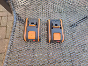 PRODAM  TUTO ZAHRADNI SOUPRAVU WORKS - 17